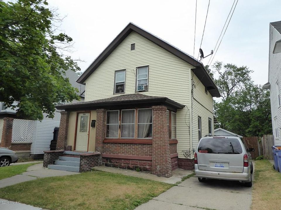1st image of 1910 Jefferson Ave SE