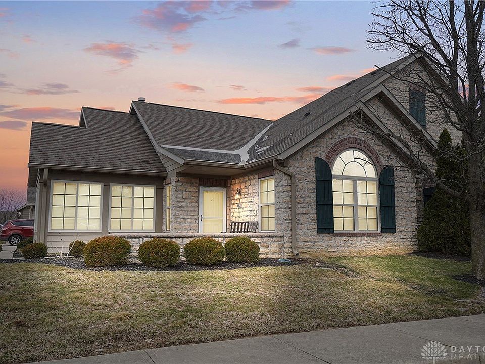 1st image of 682 Sagamon Dr