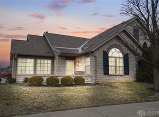 682 Sagamon Dr, Dayton, OH 45434