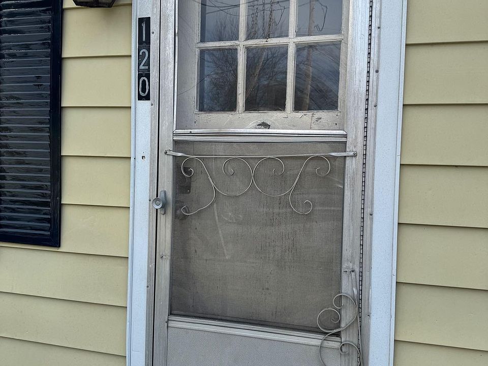 1st image of 120 Roselawn Hts