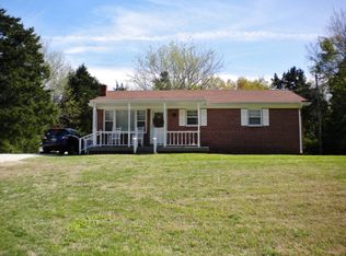 130 Sandy Point Ln, Camden, TN 38320