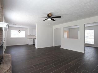 1742 Hollyberry Dr, Houston, TX 77073