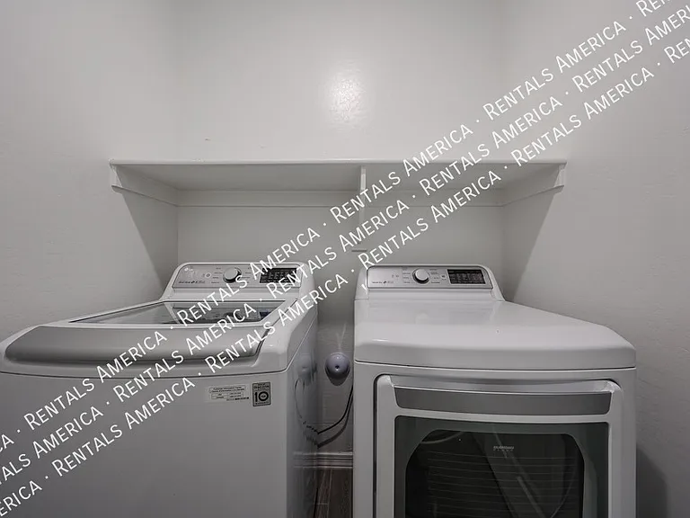 5612 W Lodge Dr — Photo 7