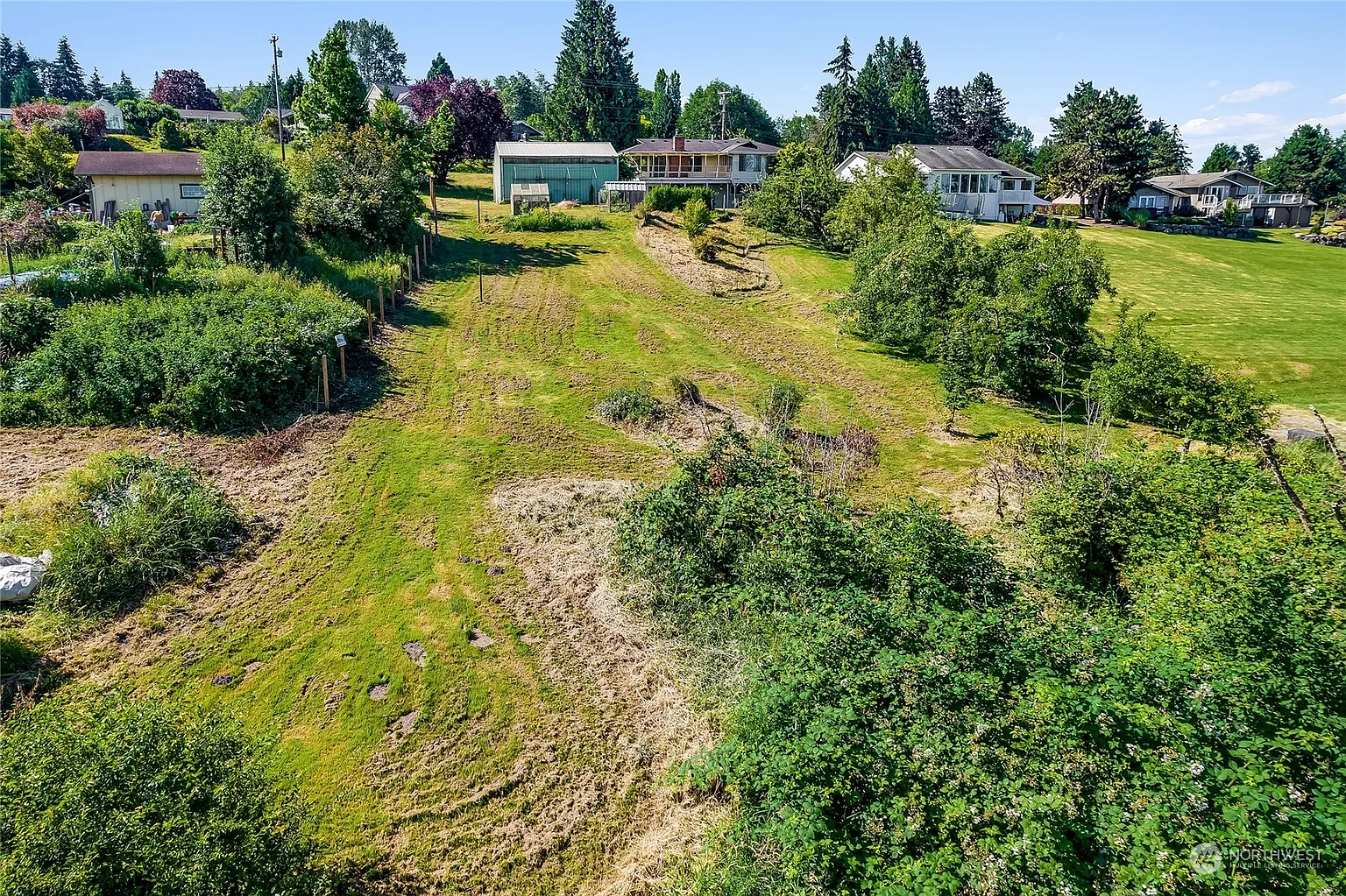 6705 Skipley Road photo 1