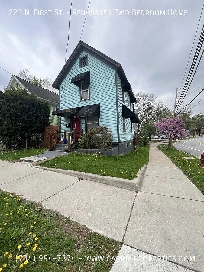 221 N. First Renovated Two Bedroom Home — Photo 1