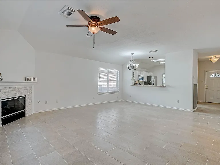 3118 Aylesworth Ct — Photo 15
