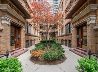 2745 N Hampden Ct APT 1E, Chicago, IL 60614
