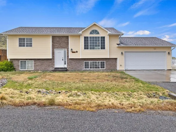 7645 Century Hills Rd N, Billings, MT 59106