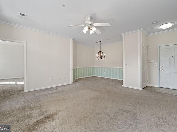 5th image of 421 Hamlet Club Dr Unit 201