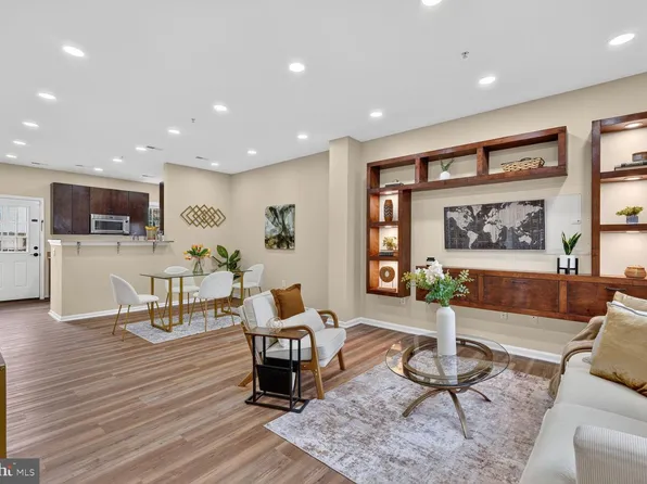 1336 Half St SW #1336, Washington, DC 20024