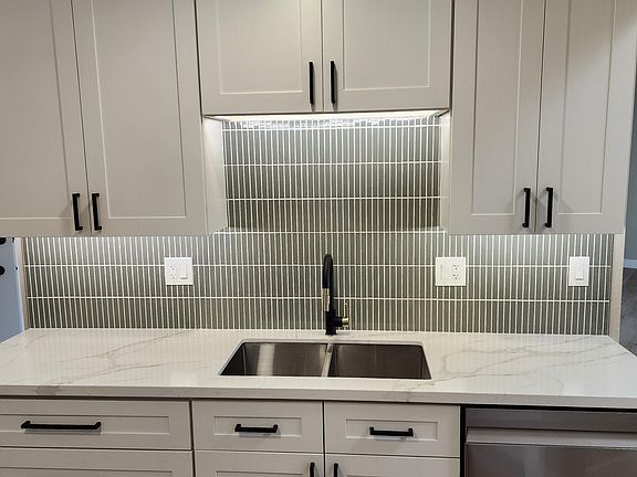 2nd image of 14043 N PALM RIDGE Drive