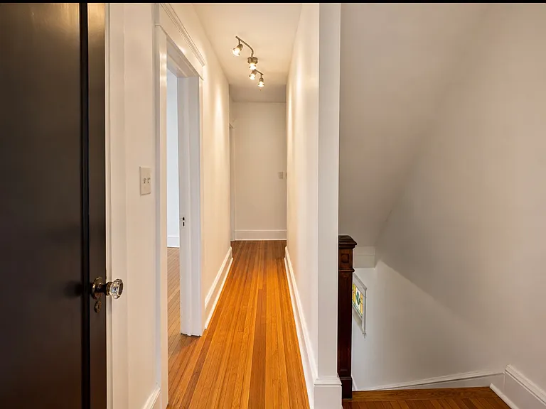 Beechwood Ave — Photo 5