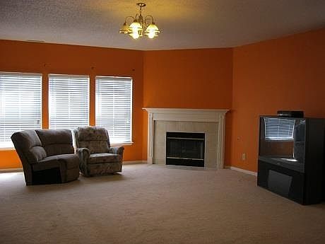 5th image of 4219 Nauset Dr