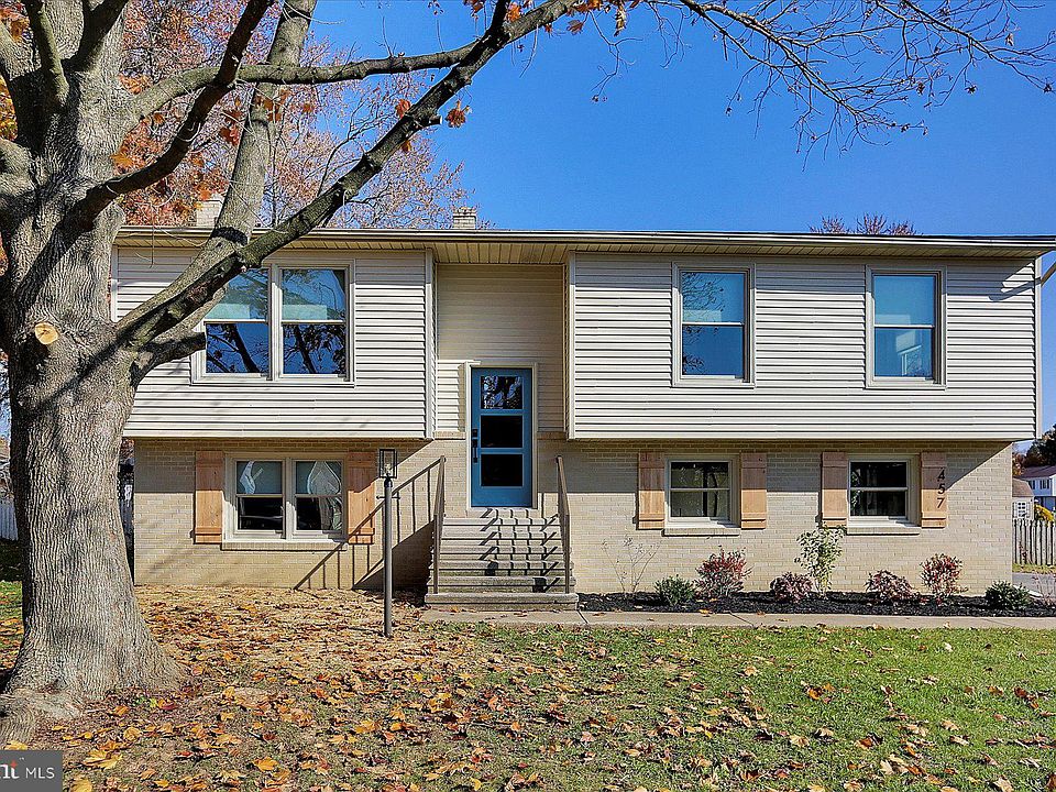 1st image of 457 Ashford Dr