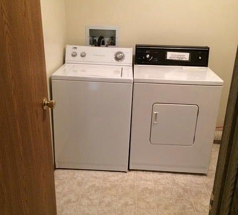 Laundry with Free washer/dryer