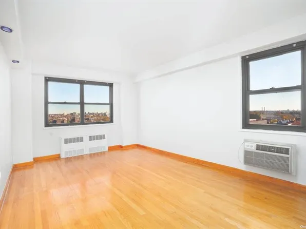 39-60 54th Street image 2 of 13