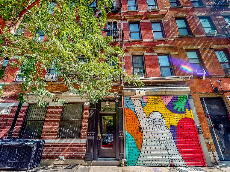 545 E 12th St #4D — Photo 8
