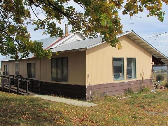 2nd image of 550 Menager Dr
