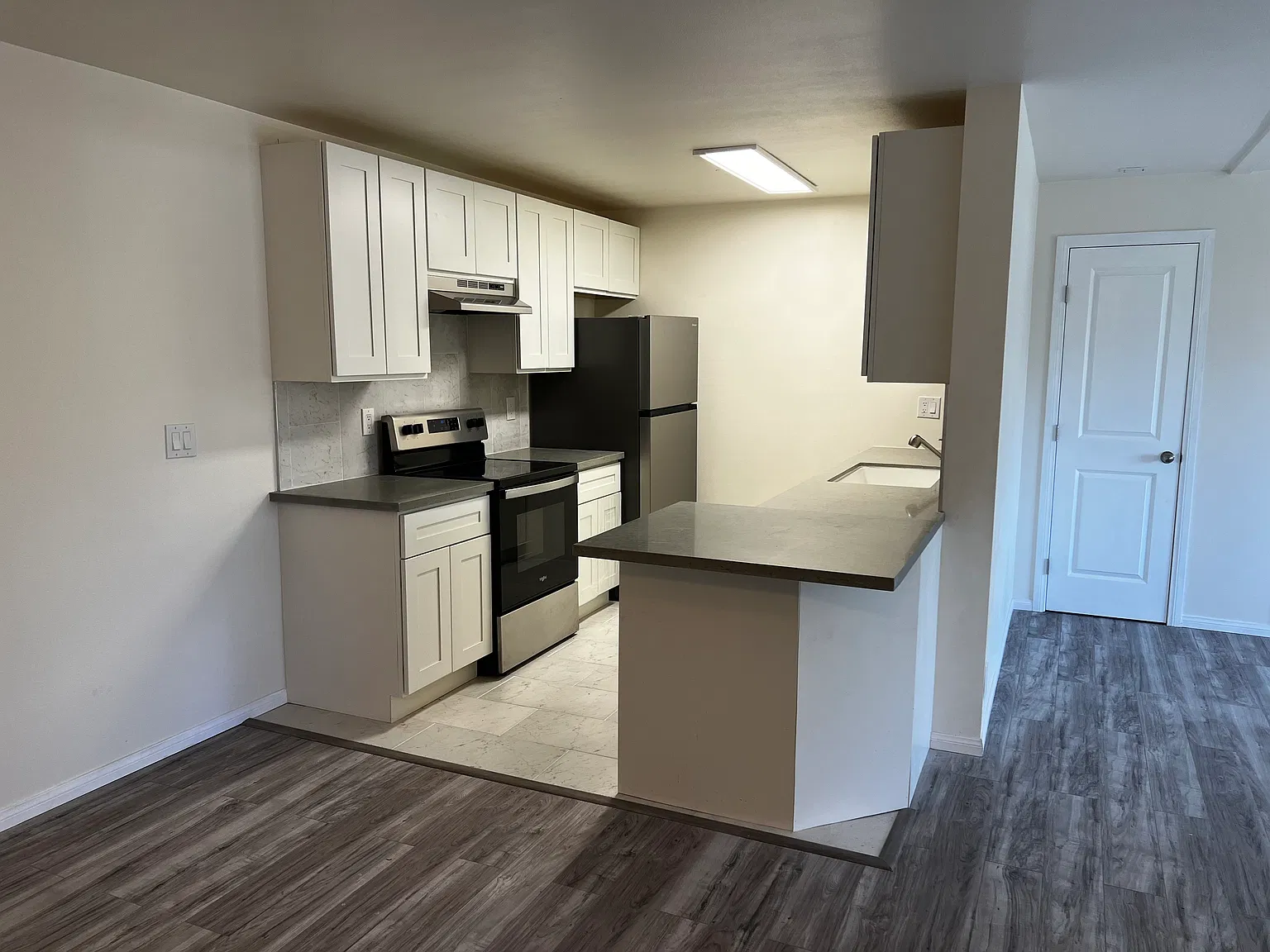 32200 Cathedral Canyon Dr — Photo 3