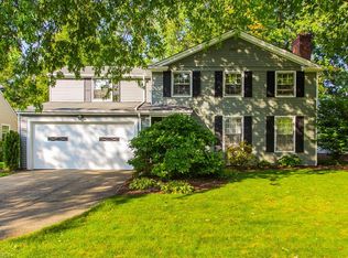 4578 W 224th St, Fairview Park, OH
