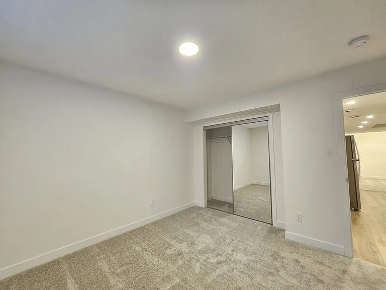 6355 King Wynd SW #LOWER — Photo 4