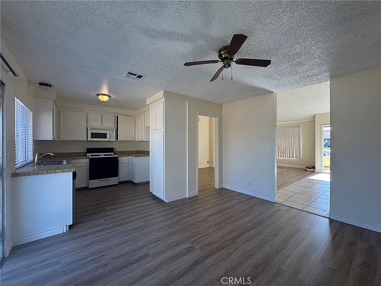 974 N Darfield Ave — Photo 14