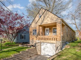 6213 Fairhurst Ave, Cincinnati, OH 45213
