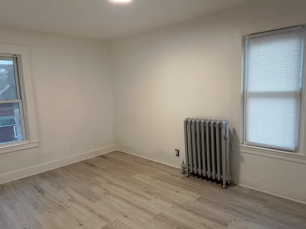 47 Alvord Ave #3, Chicopee, MA 01020