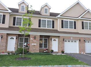 4 Morgan Way, Monroe, NJ 08831