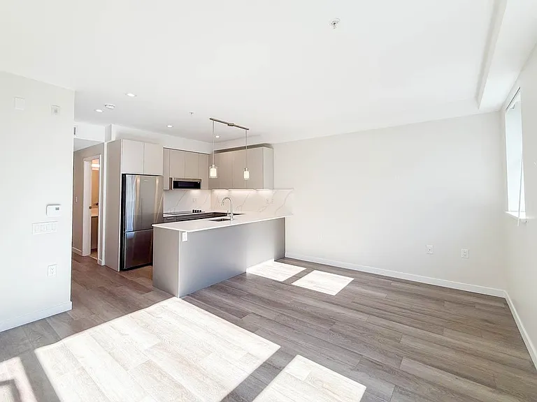 3588 Hull St #400 — Photo 7