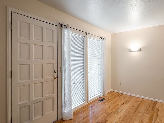 5th image of 2712 S 1100 E APT 17