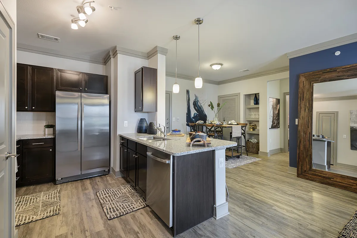 HomeImage2 - 21145 Spring Plaza Dr