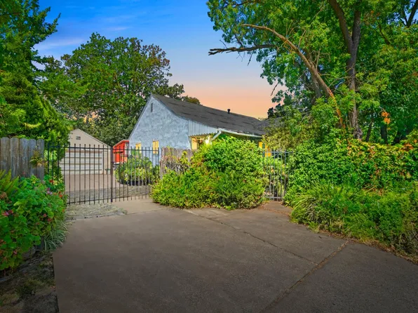 5830 40th St, Sacramento, CA 95824