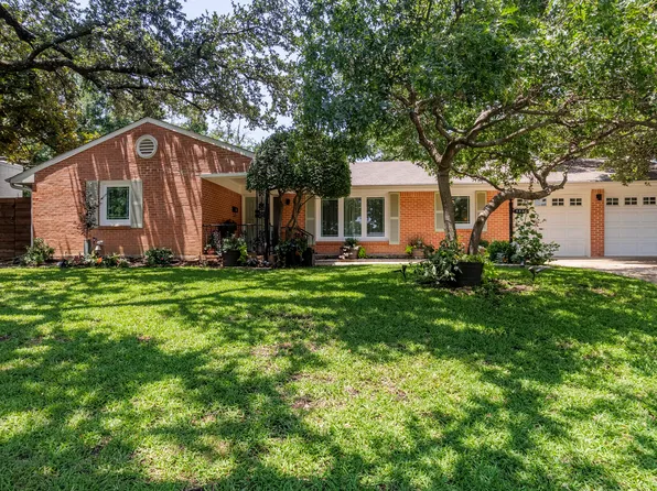 4804 Hildring Dr E, Fort Worth, TX 76109