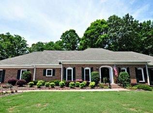 12250 Brookfield Club Dr, Roswell, GA 30075