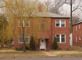 3166 Hampton Ave, Saint Louis, MO 63139
