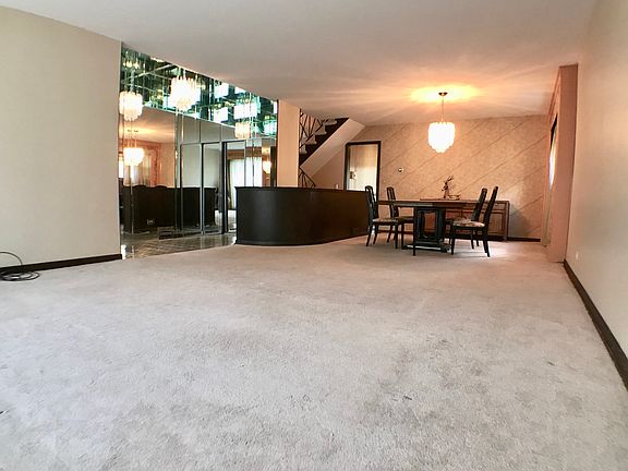 5th image of 8336 Kolmar Ave