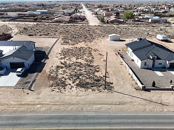 3rd image of 600-604 Northern Blvd NE