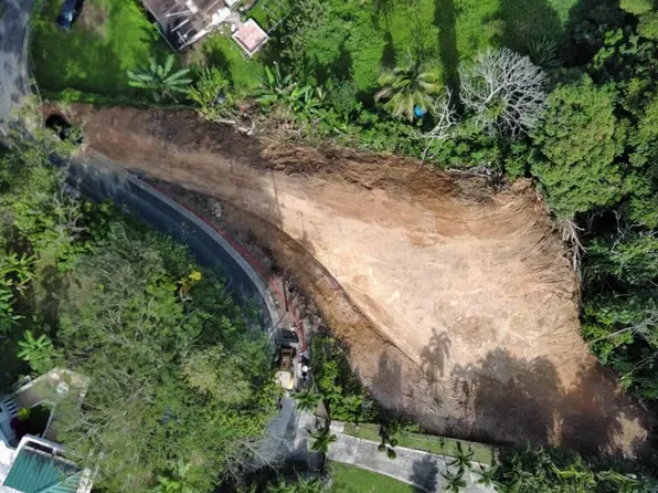 Bo Hato Nuevo A Camino Oneil Casanas, Guaynabo, PR 00971
