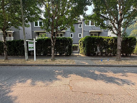 2nd image of 1923 42nd Ave E
