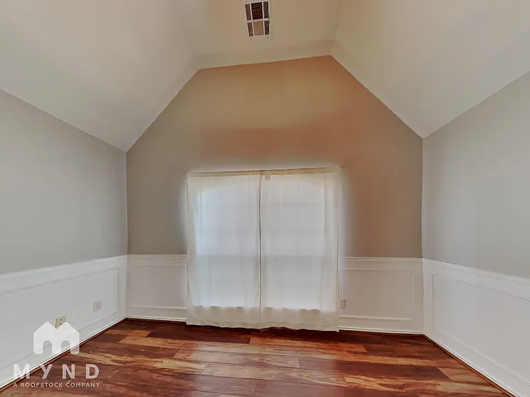 20370 E 49th St S — Photo 22