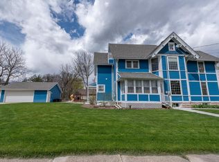 W282N7083 Main St, Merton, WI 53056