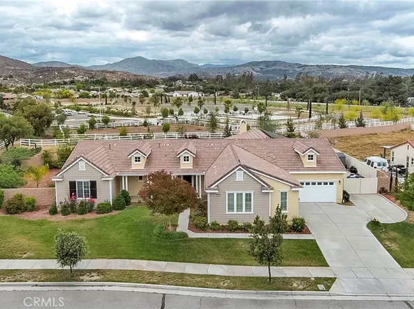 3422 Marvel St, Hemet, CA 92543