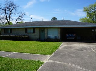 205 Maple Dr, Lafayette, LA 70506