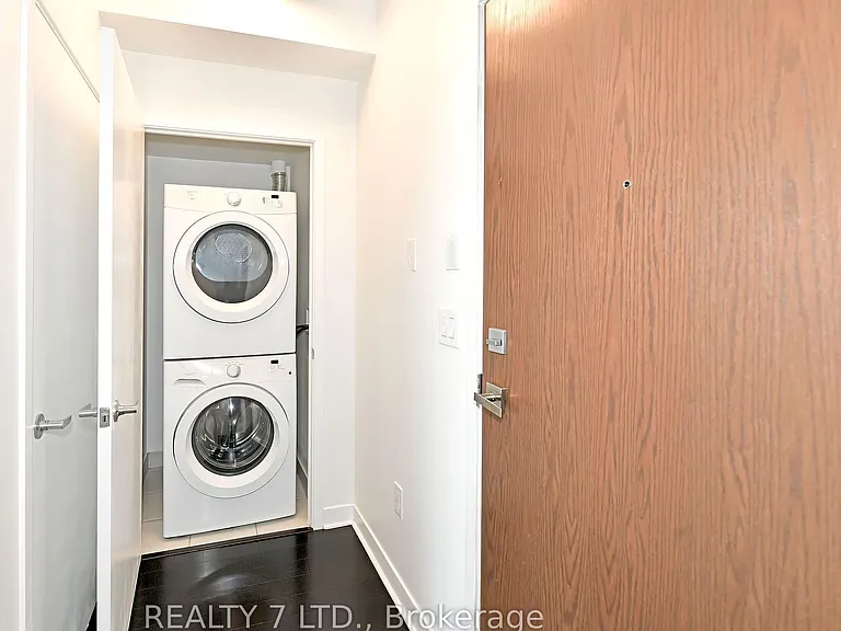 360 Square One Dr #2709 — Photo 37
