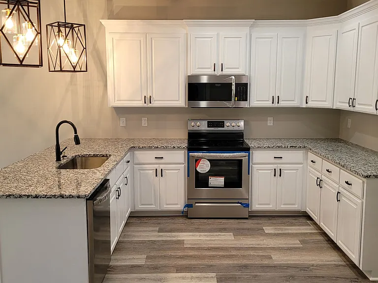 109 Jennie Dr — Photo 23