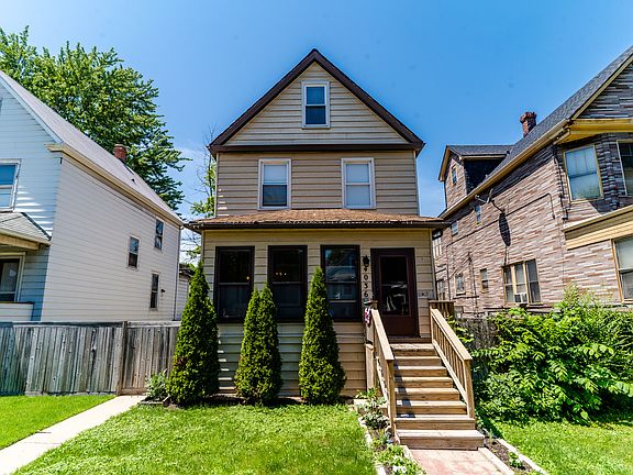 2nd image of 4036 N Central Park Ave