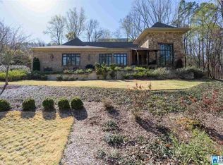 2617 Cherokee Rd, Mountain Brk, AL 35216