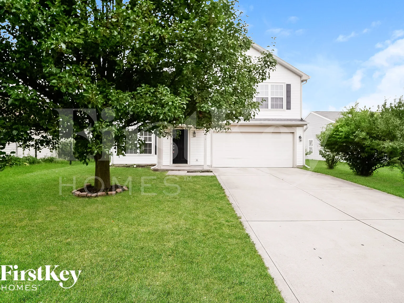 4 bed, 2.0 bath, 2621 sqft, $2,365 — Photo 1