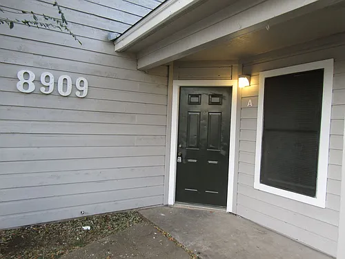 8909 Schick Rd Photo 1